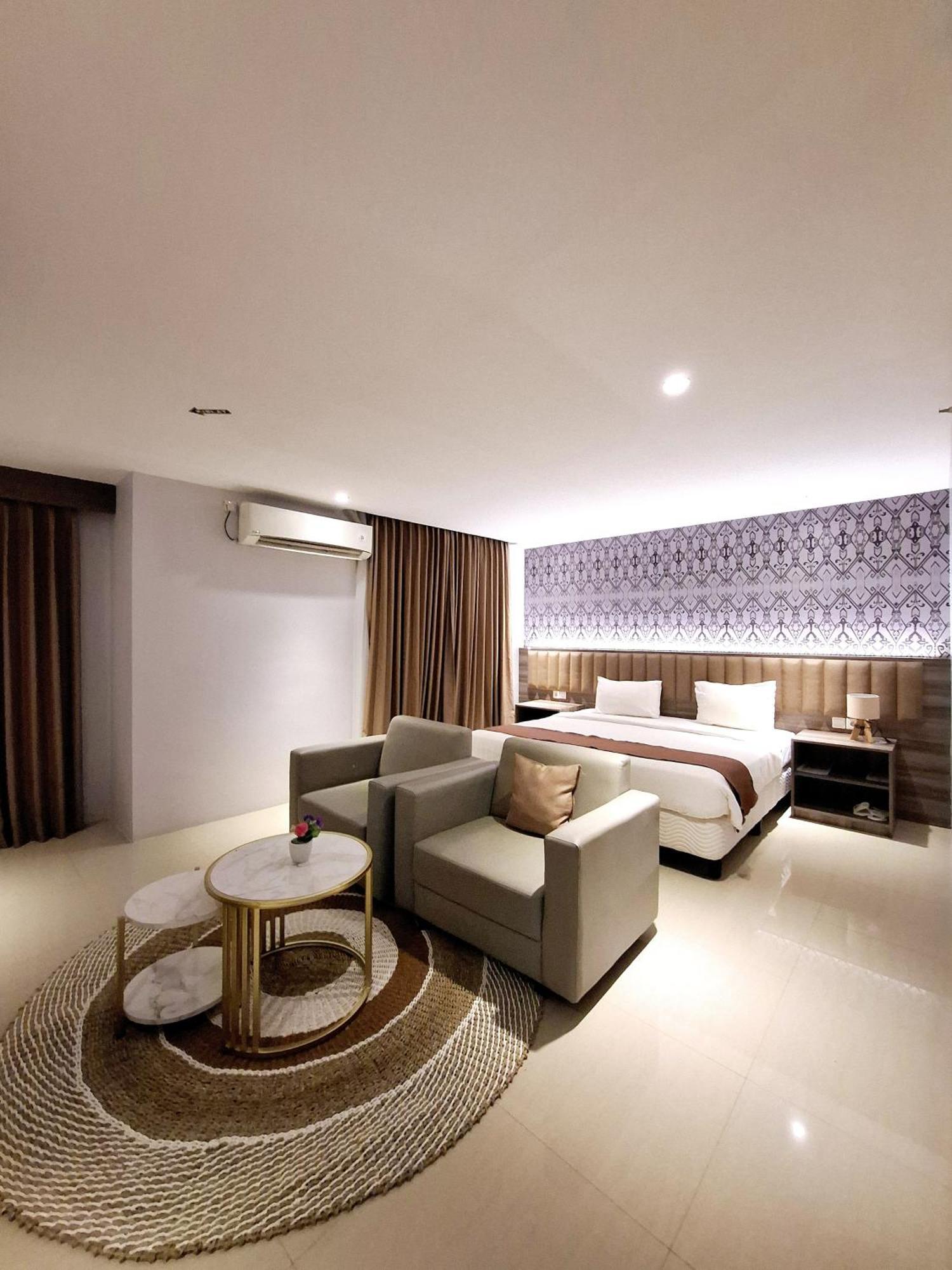 Sm Tower Hotel And Convention Berau Tanjung Redep Exterior foto
